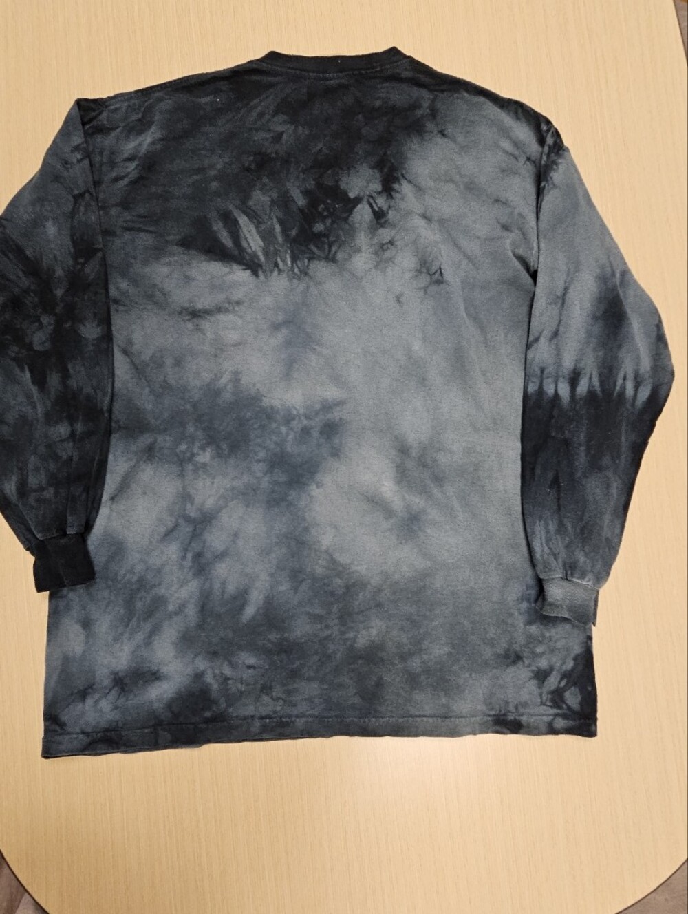 The Mountain Long-Sleeve Wolf Moon Tee - Black, Gray Sz L - Picture 2 of 6